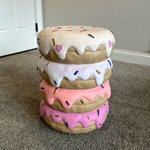 Viral Donut Stool